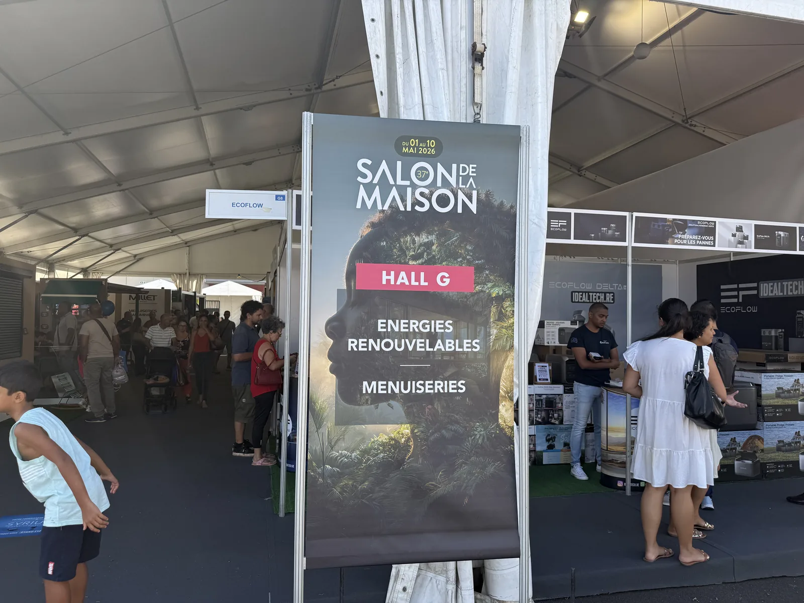 Panneau du Hall G Energies renouvelables et menuiseries au Salon de la Maison 2026